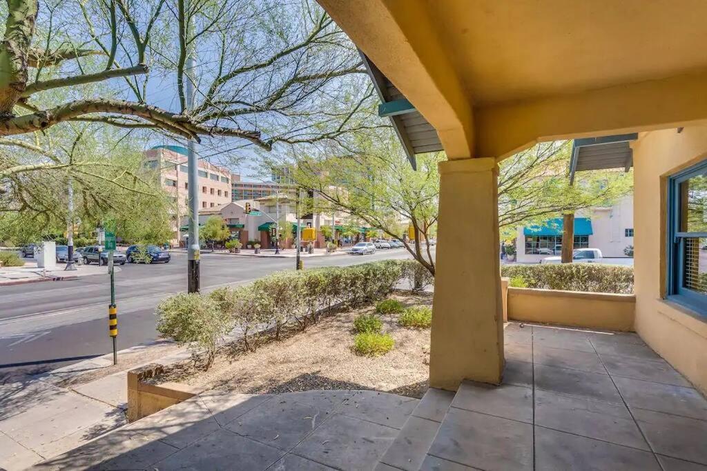 2Br Home W Parking Downtown Charm In Full Bloom! Tucson Buitenkant foto